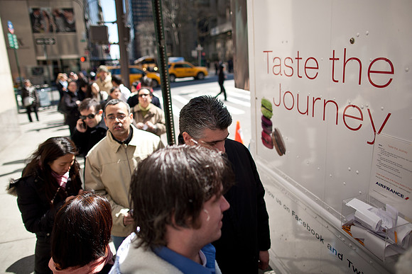 20110325-Air France Gourmet Food Truck-127