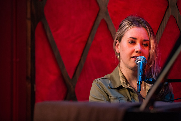 20170327-Alison James-207