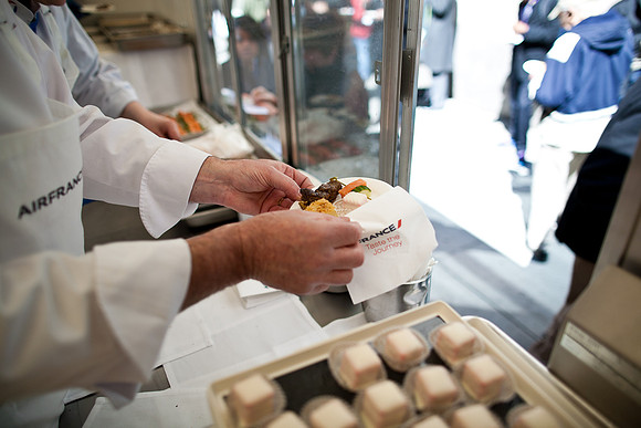 20110325-Air France Gourmet Food Truck-046