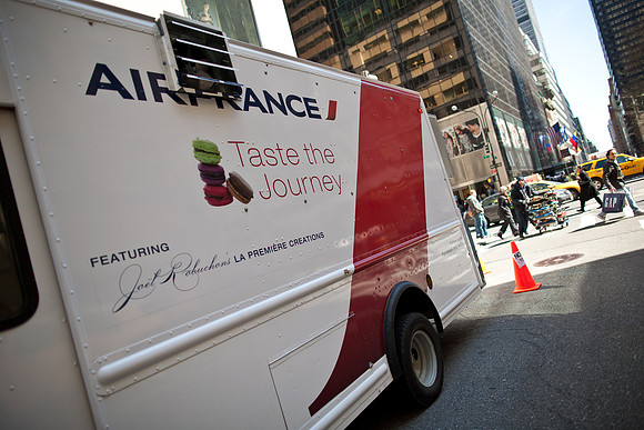 20110325-Air France Gourmet Food Truck-153