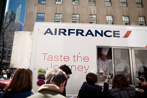 20110325-Air France Gourmet Food Truck-139