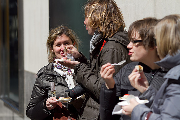 20110325-Air France Gourmet Food Truck-096