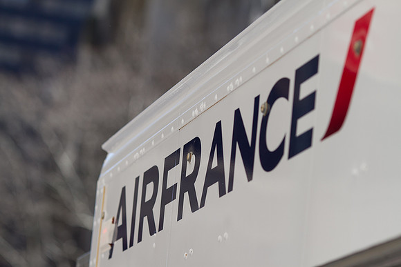 20110325-Air France Gourmet Food Truck-083