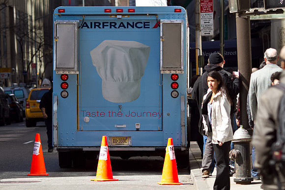 20110325-Air France Gourmet Food Truck-149