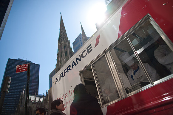 20110325-Air France Gourmet Food Truck-138